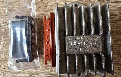 For sale NEW electric regulator for Rotax 912 – original part from Rotax price 120 Euro + shipping cost Contact details: info(at)aviakrosno.pl