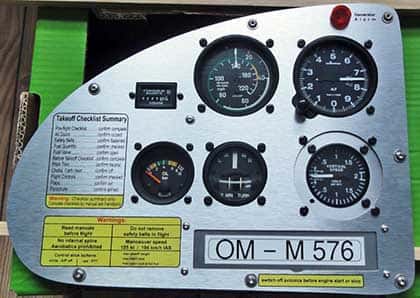 CTLS Instrumententafel / Panel Angeboten wird hier ein komplettes linkes Panel für eine C